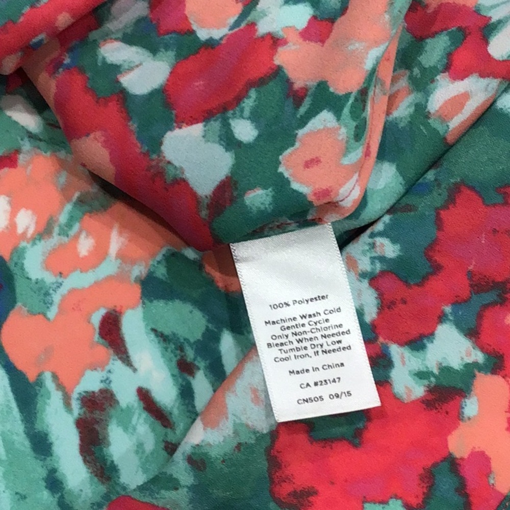 Talbots Multicolor Floral Sleeveless Blouse Size Medium - Picture 7 of 7